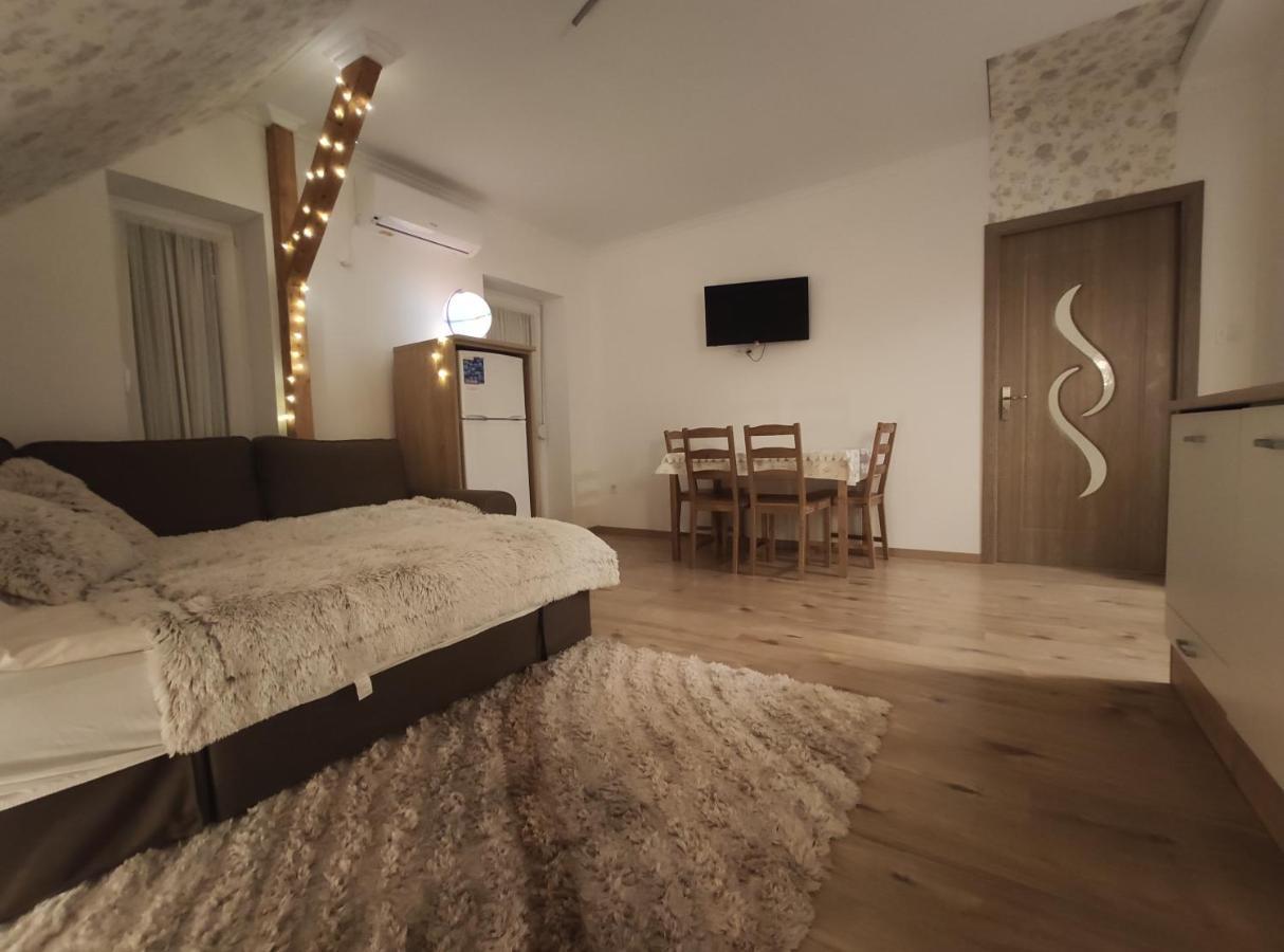 Apartament Royal De Lux Hajdúszoboszló Zewnętrze zdjęcie