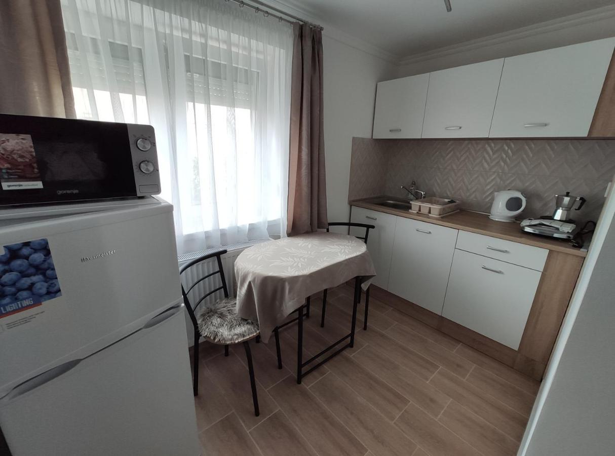 Apartament Royal De Lux Hajdúszoboszló Zewnętrze zdjęcie