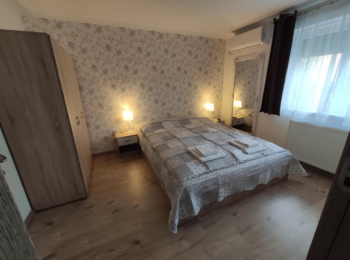 Apartament Royal De Lux Hajdúszoboszló Zewnętrze zdjęcie